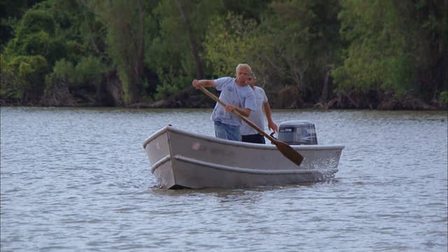 S03:E02 - No Guts, No Gator