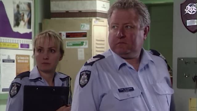 S05:E32 - Secrets (Pt. 1)