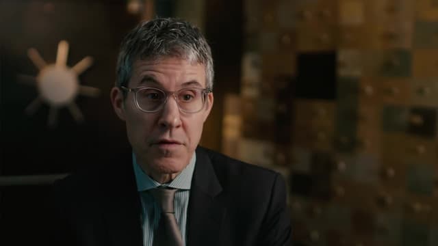 S01:E01 - Golden Opportunity