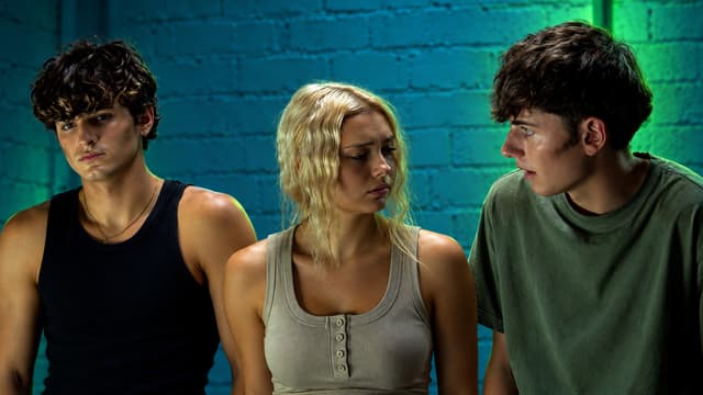 S01:E04 - NO WAY OUT