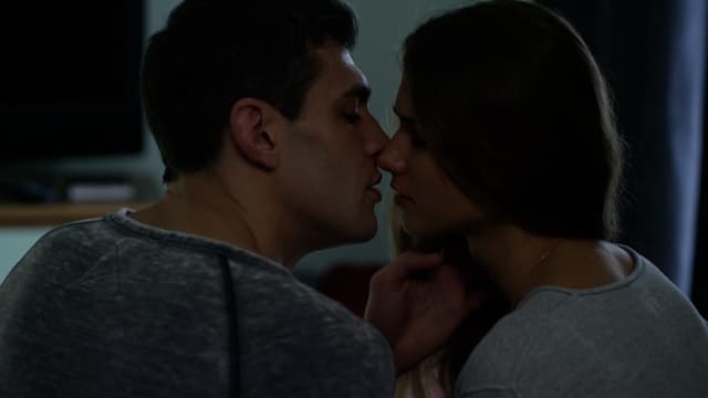 S01:E04 - Entre amor y orgullo