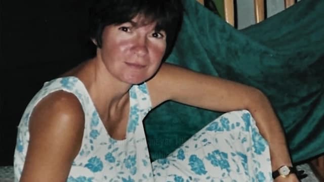 S01:E03 - The Dead Divorcee