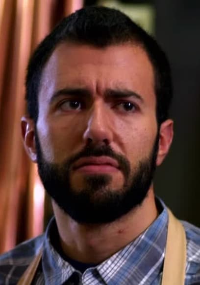 Watch Redrum S03:E03 - A New Man - Free TV Shows | Tubi
