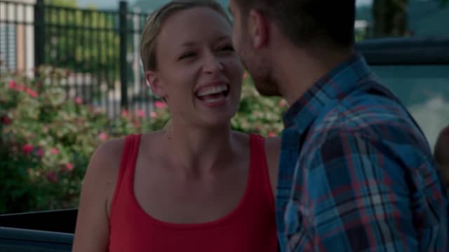 S01:E05 - Murder and Mud