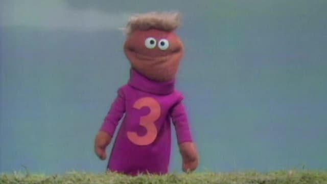 S09:E38 - Big Bird and Snuffy Search for Mount Snuffleupagus