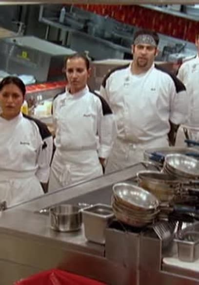 S05:E12 - 4 Chefs Compiten poster