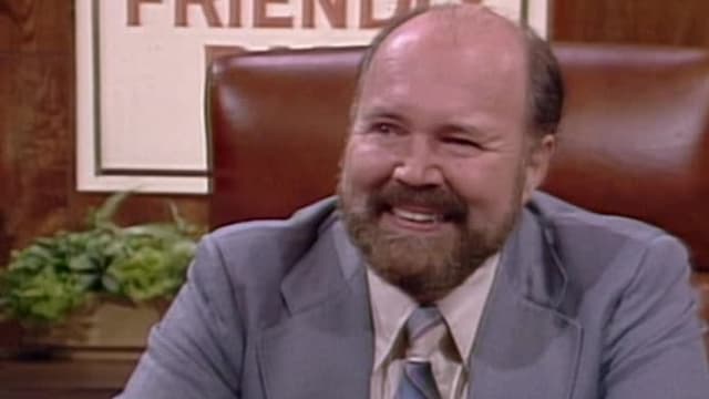 S09:E08 - Edith vs. the Bank