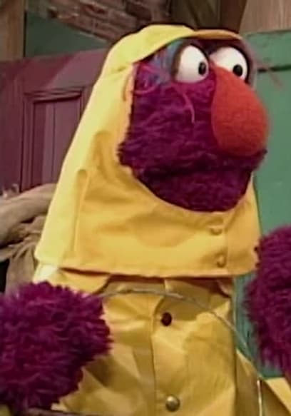 S32:E64 - Welcome Home Big Bird poster