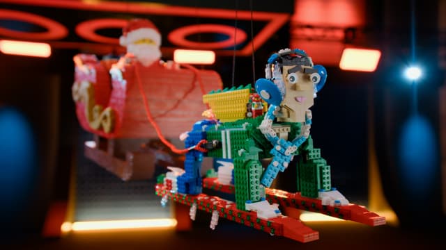 S04:E15 - Celebrity Holiday Bricktacular: Reindeer Replacement
