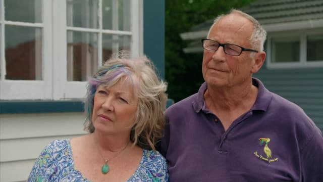 S01:E09 - Ruatangata House