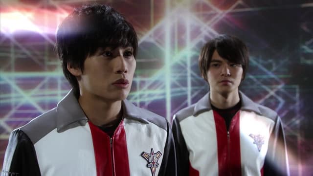 S01:E07 - Inter Universe