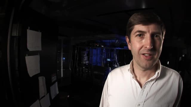 S01:E07 - How to Build a Light Saber