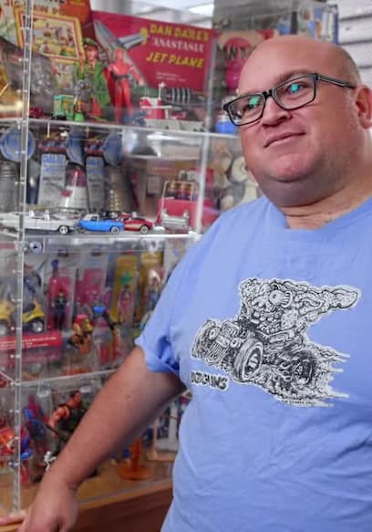 S01:E03 - Leicester Vintage and Old Toy Shop poster