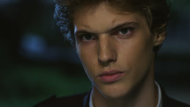 S01:E03 - Cicatrices del silencio