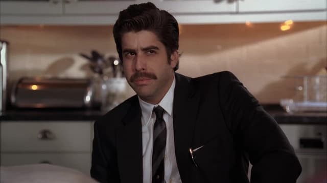 S01:E01 - Pilot