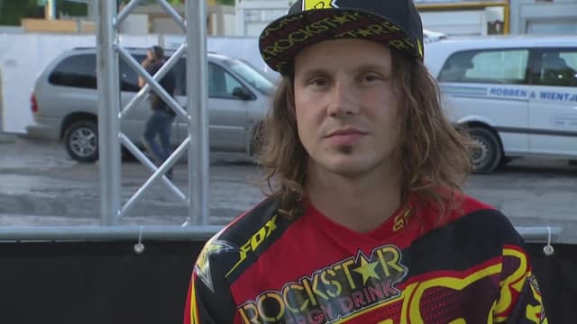 S01:É06 - S01:E06 - Only Live Once | Steep Creek Kayak