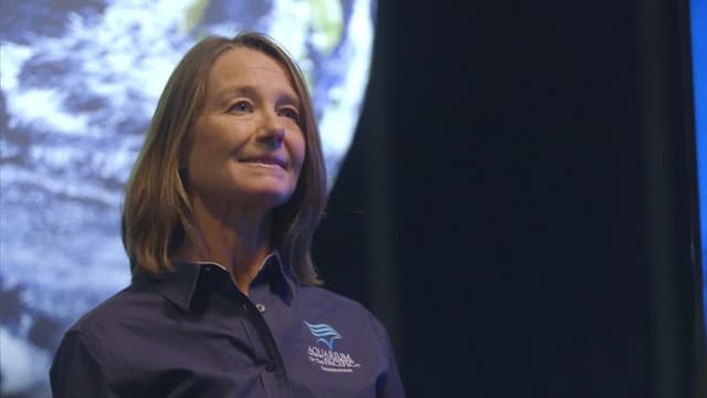 S01:E01 - Monsters of the Deep