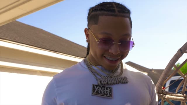 S01:E05 - Pool Party Pandemonium