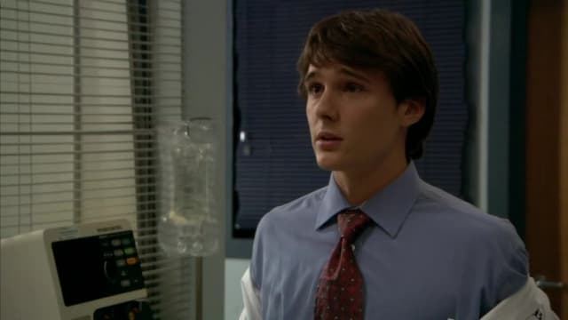 S09:E14 - Sink or Swim