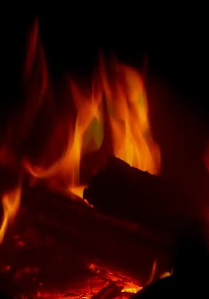 S01:E07 - Ambient Fireplace poster