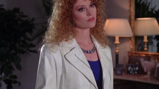 S05:E10 - Two Times Trouble