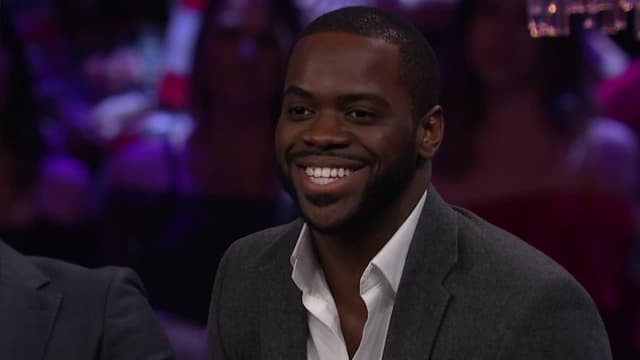 S01:E05 - World Tells All