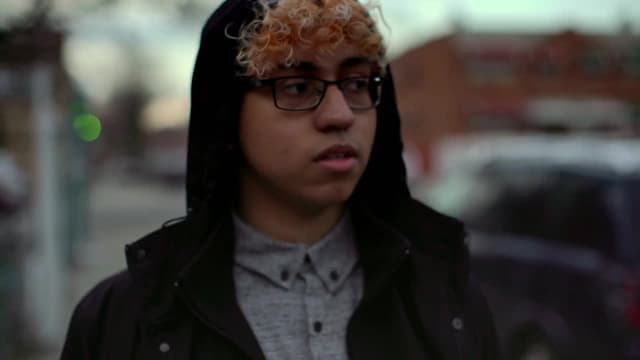 S02:E01 - Killing in the Classroom