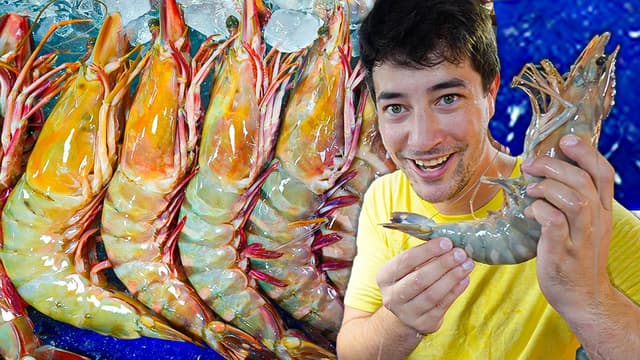 S02:E01 - Pattaya Seafood and Happy Ending