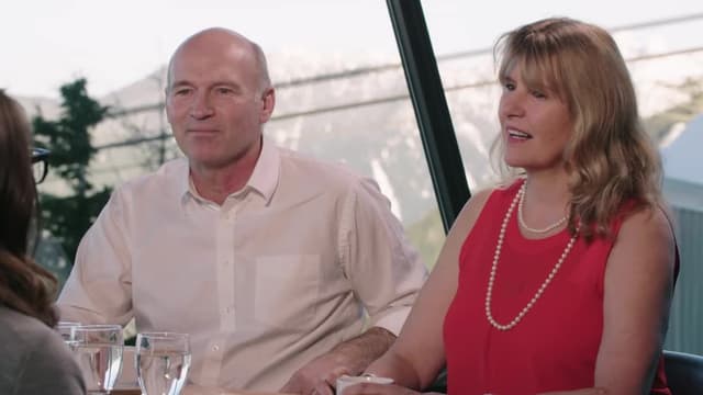 S04:E26 - Gail and Mike
