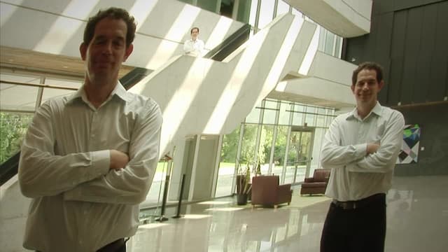 S01:E02 - Travel to a Parallel Universe