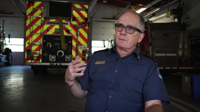 S01:E02 - Racetrack Fireworks