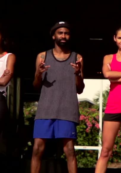 S01:E19 - Star Block Workout | Island of Reunion With Joelle Kayembe poster