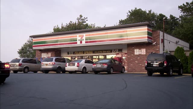 S16:E16 - Convenience Stores