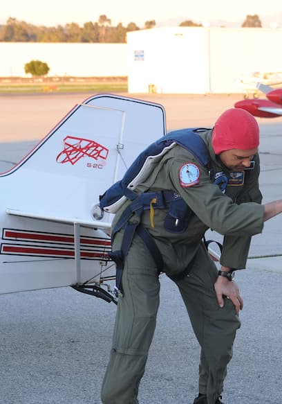 S01:E01 - Stunt Plane poster