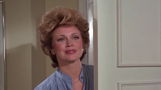 S04:E11 - Angels on Campus