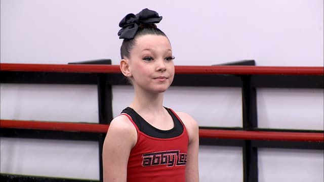 S04:E12 - Blame It on the New Girl