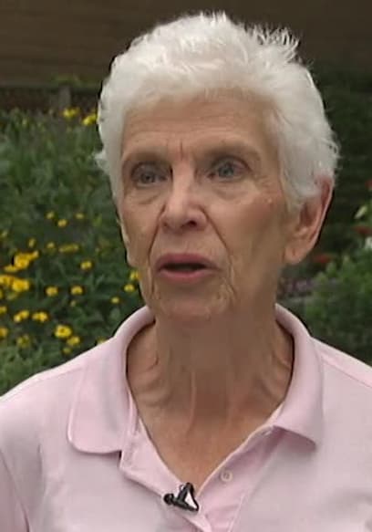 S01:E08 - Heritage Hell poster