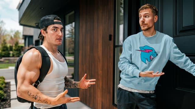 T01:C03 - S01:E03 - Asking Celebrities to Workout in Their Home Gyms