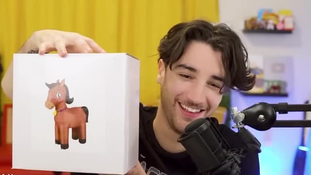 S01:E01 - I Let My Stream Buy Anything Online