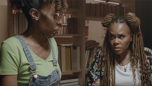 S01:E02 - On the Other Side