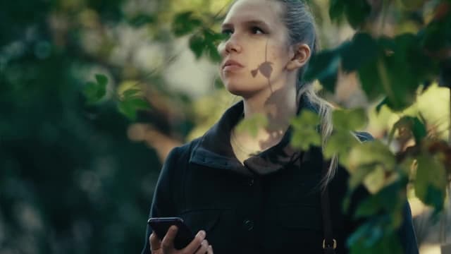 S01:E07 - Sydney Loofe