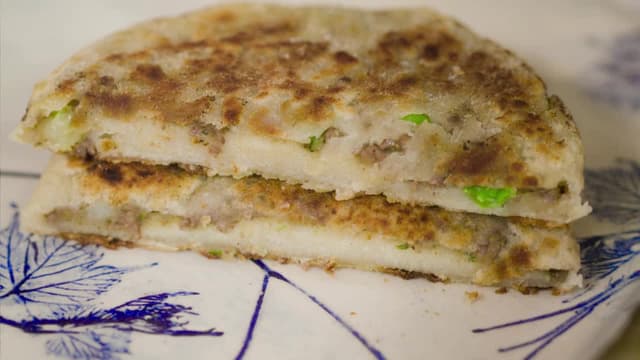 S01:E01 - Comfort Food Asian Style