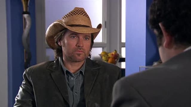 S04:E18 - Nip, Tuck, & Die