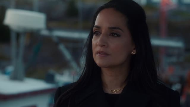 S03:E01 - The Tempest