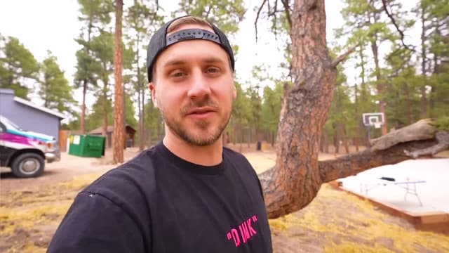 S01:E07 - Overnight Survival Challenge: Costco Items Only