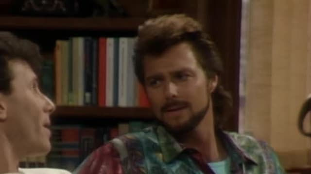 S03:E09 - Pop, the Question