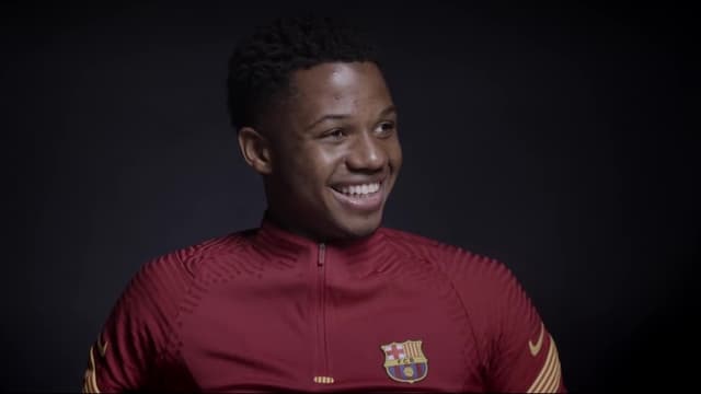 S01:E01 - Episodio 1