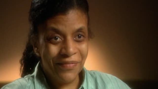 S07:E03 - Evidence Kit