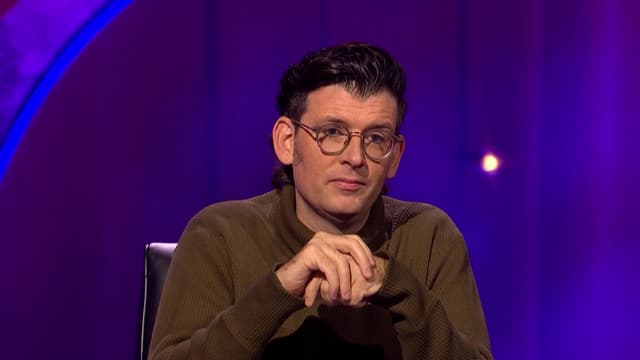 S01:E01 - Pretty Boys, IUDs & the Dairy Aisle