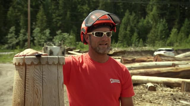 S03:E04 - Out of the Ashes